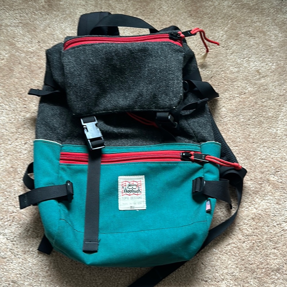 Woolrich TOPO backpack 🎒